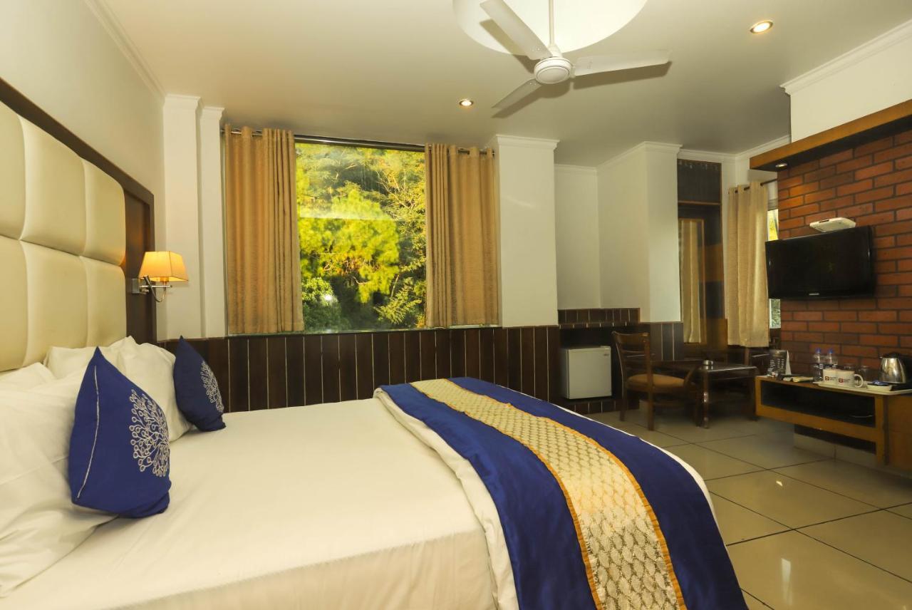 Hotel Pong View دارامشالا المظهر الخارجي الصورة