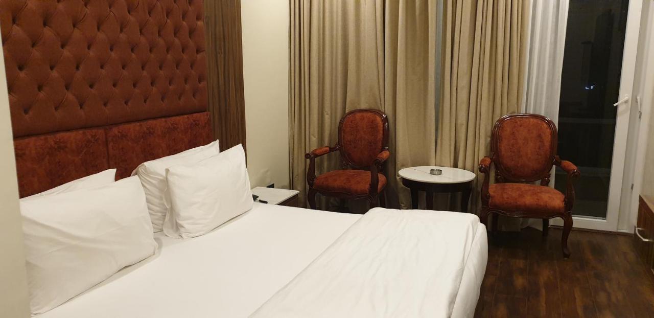 Hotel Pong View دارامشالا المظهر الخارجي الصورة