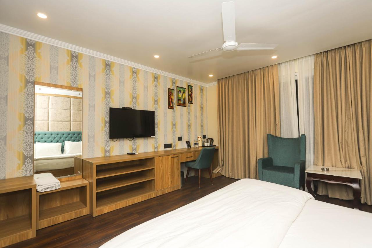 Hotel Pong View دارامشالا المظهر الخارجي الصورة