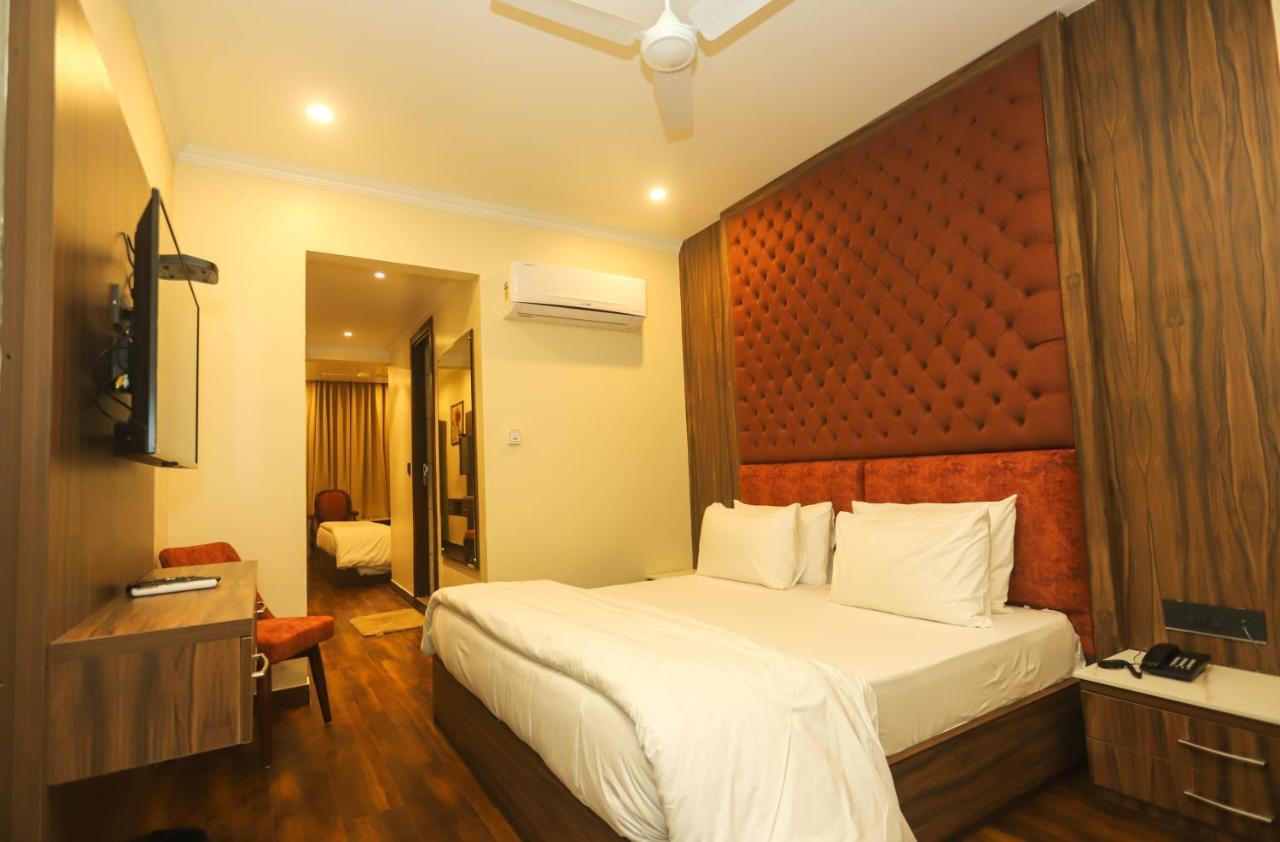 Hotel Pong View دارامشالا المظهر الخارجي الصورة